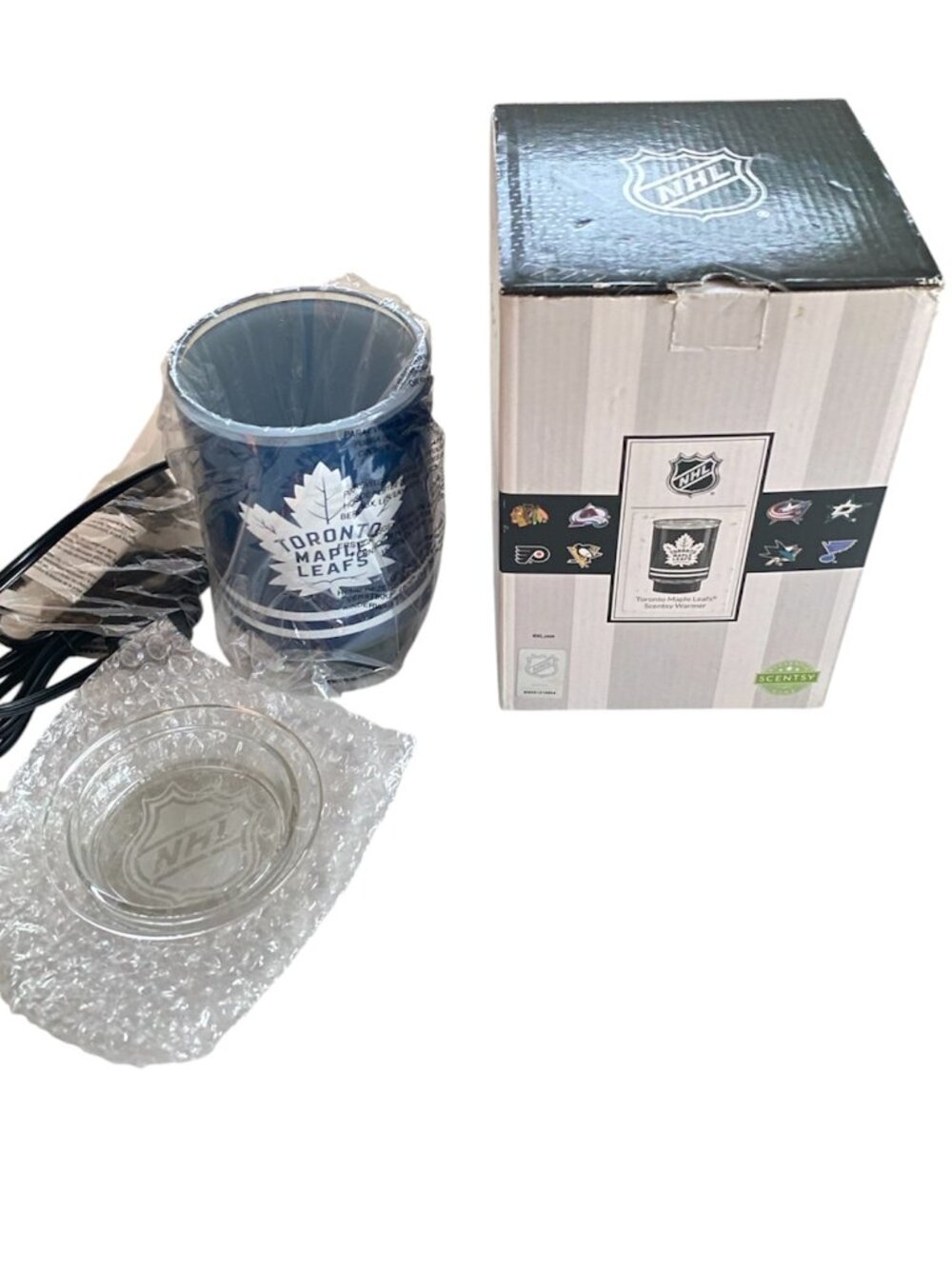 New Retired Scentsy Toronto Maple Leaf's NHL Wax Warmer BNIB Of Licensed